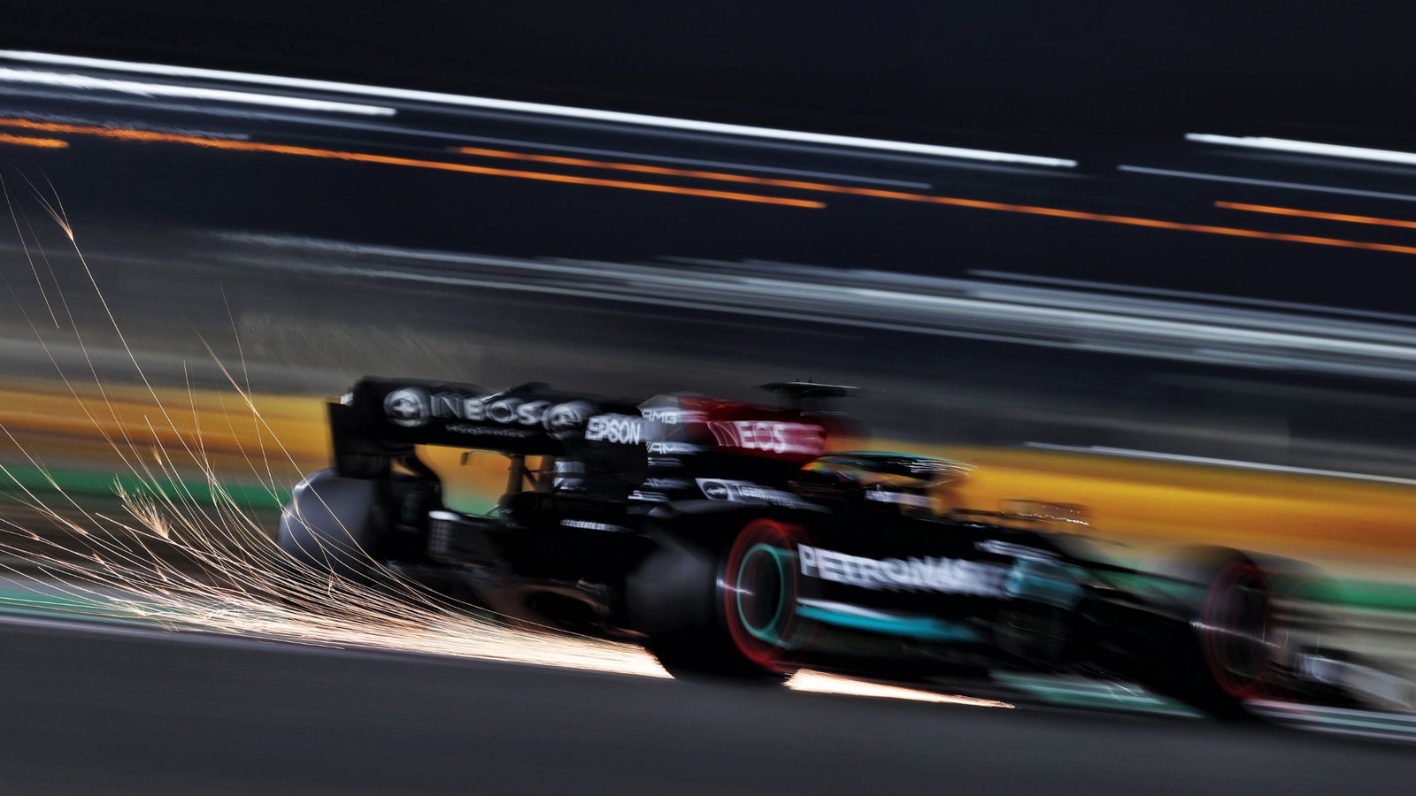 Lewis Hamilton (GBR) Mercedes AMG F1 W12.