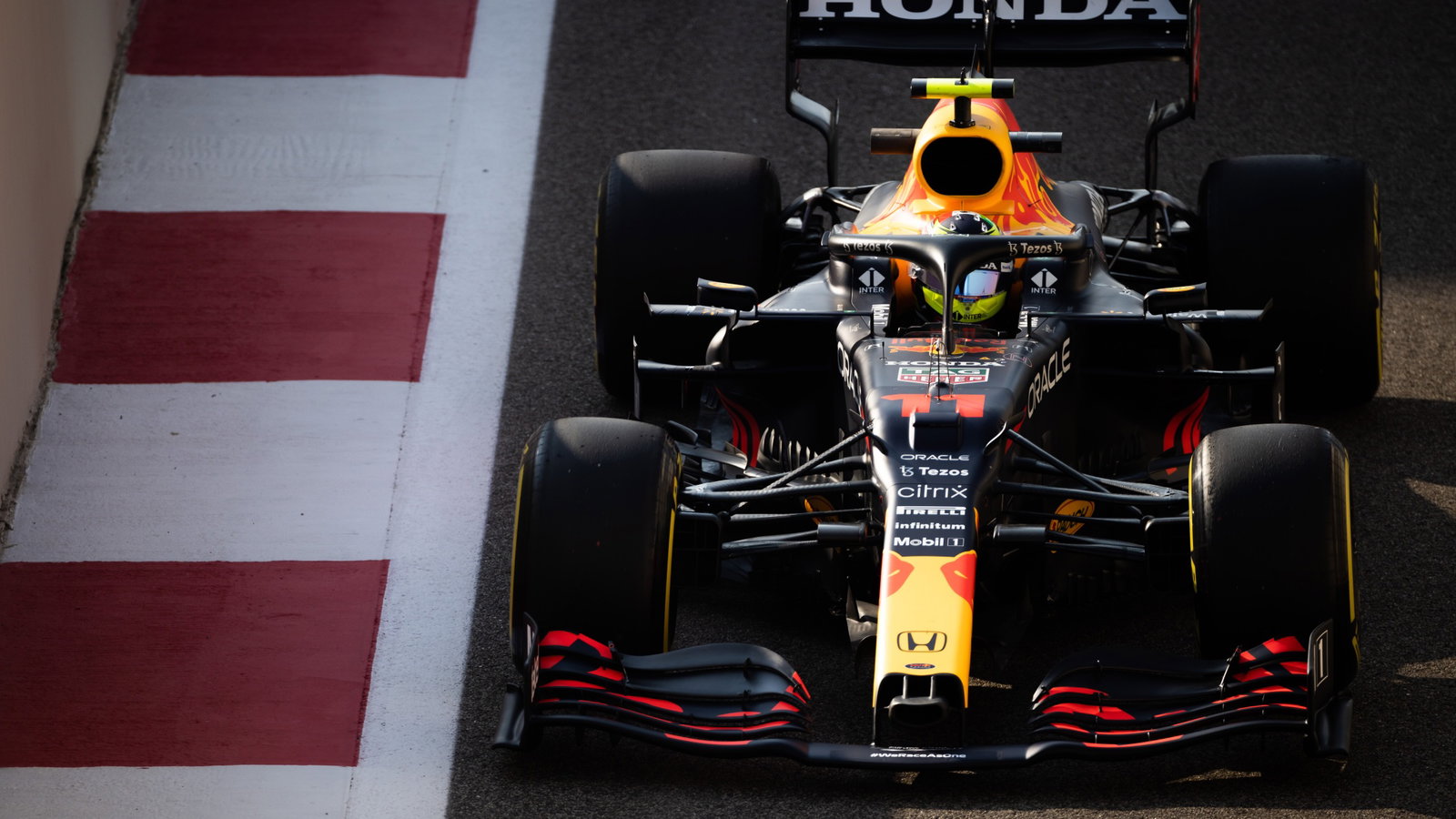 Sergio Perez (MEX) Red Bull Racing RB16B.