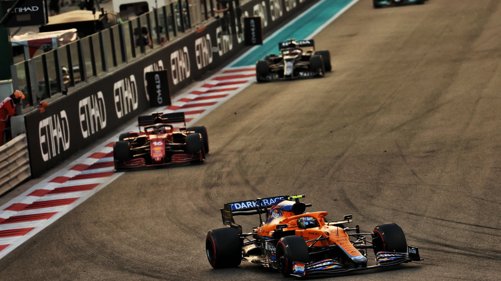 Lando Norris (GBR) McLaren MCL35M.