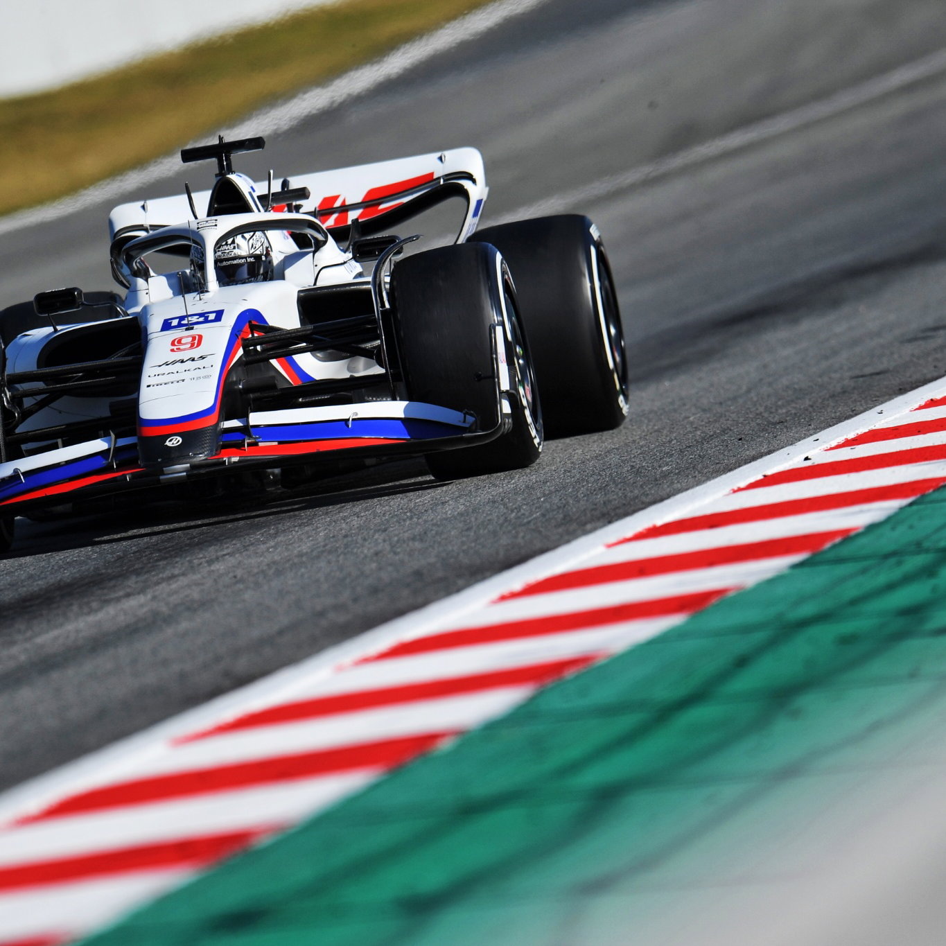 Nikita Mazepin (RUS) Haas F1 Team VF-22.