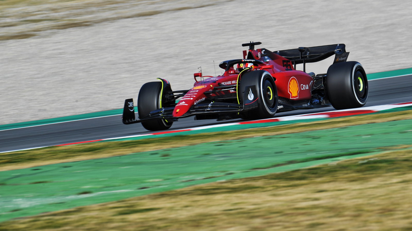 Carlos Sainz Jr (ESP) Ferrari F1-75.