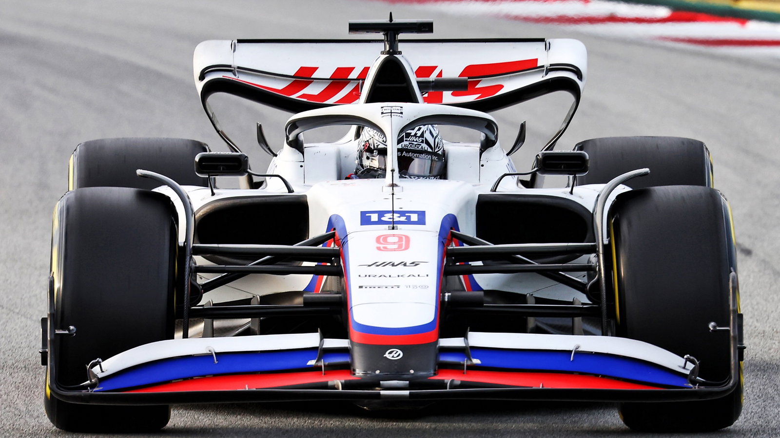 Nikita Mazepin (RUS) Haas F1 Team VF-22.