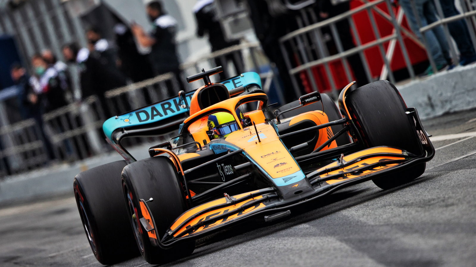 Lando Norris (GBR) McLaren MCL36.