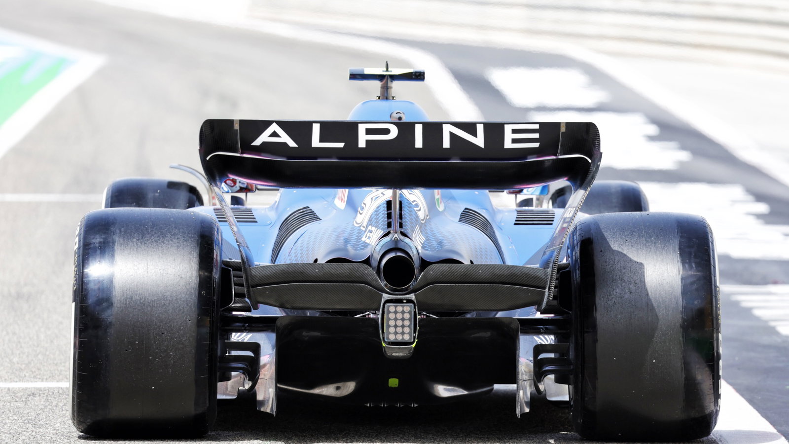 Esteban Ocon (FRA) Alpine F1 Team A522.