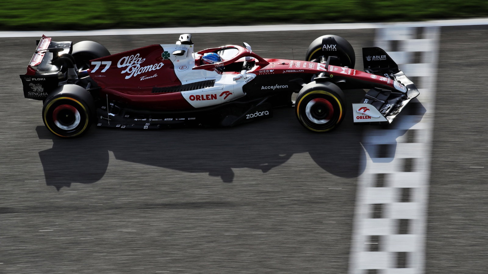 Valtteri Bottas (FIN) Alfa Romeo F1 Team C42.