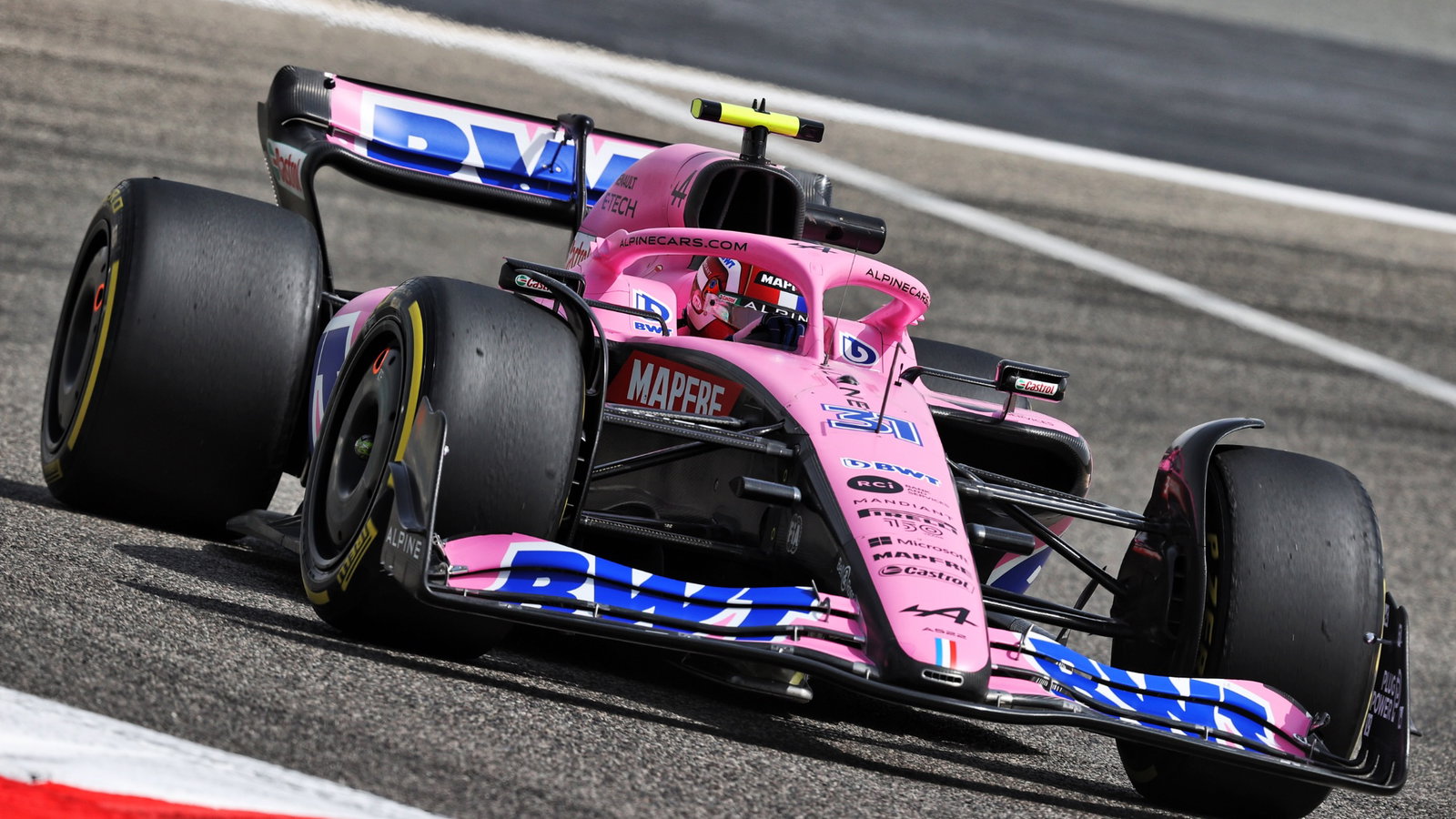Esteban Ocon (FRA) Alpine F1 Team A522.