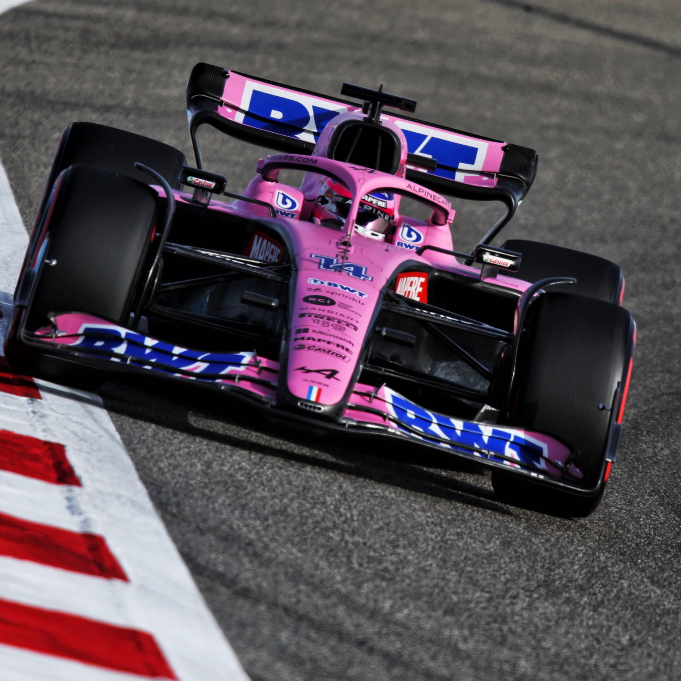 Fernando Alonso (ESP) Alpine F1 Team A522.