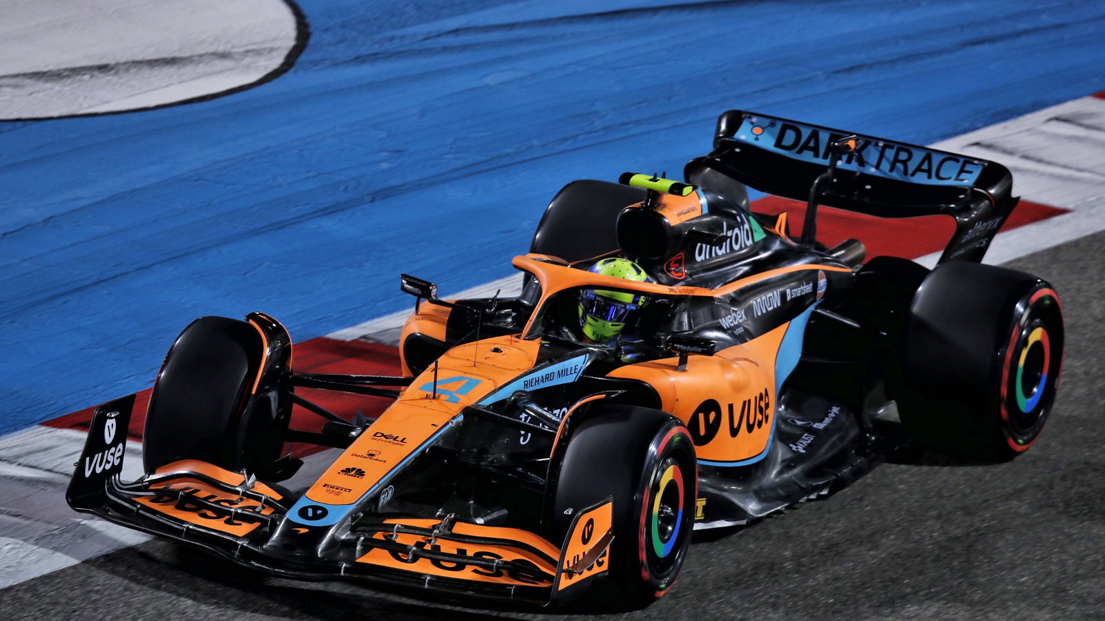 Lando Norris (GBR) McLaren MCL36.