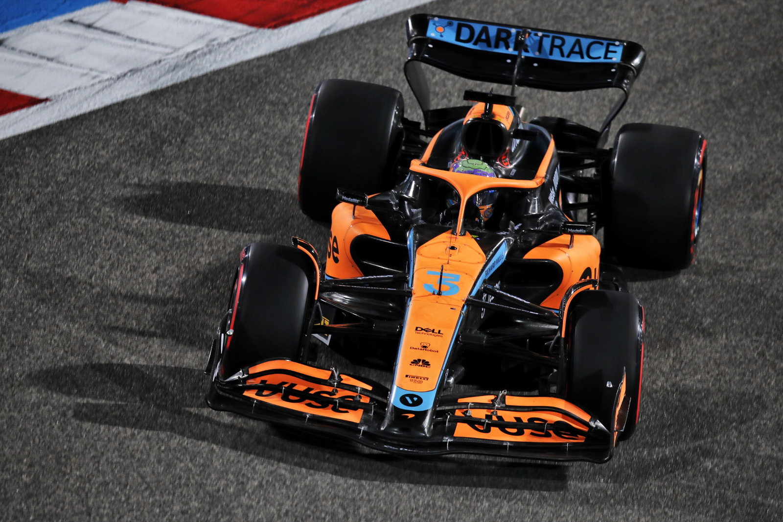 Daniel Ricciardo (AUS) McLaren MCL36.