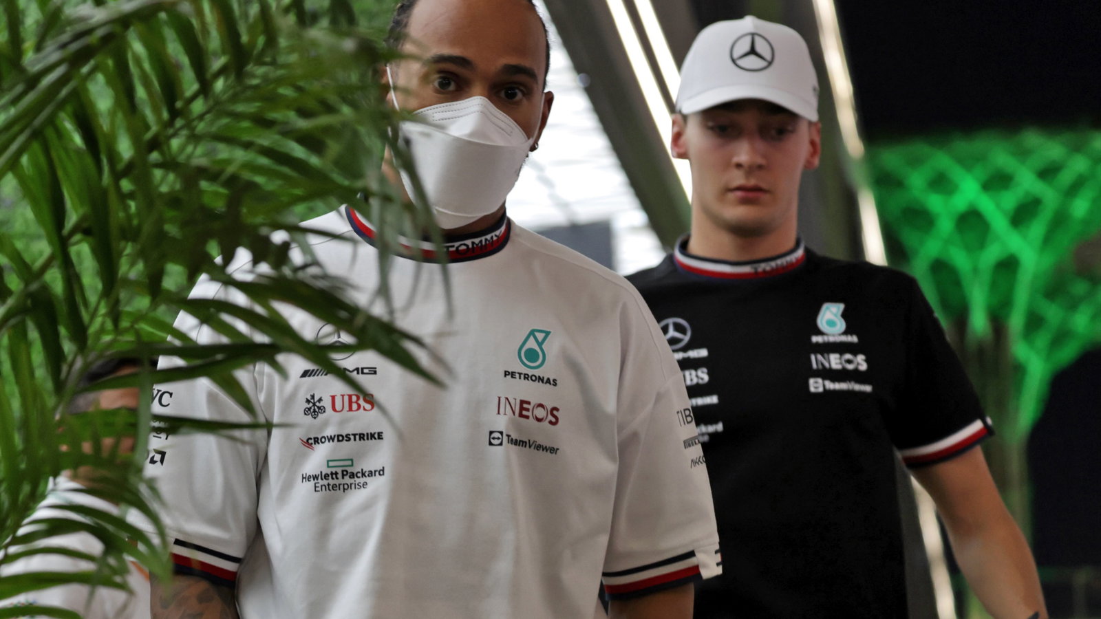 (L to R): Lewis Hamilton (GBR) Mercedes AMG F1 and team mate George Russell (GBR) Mercedes AMG F1.