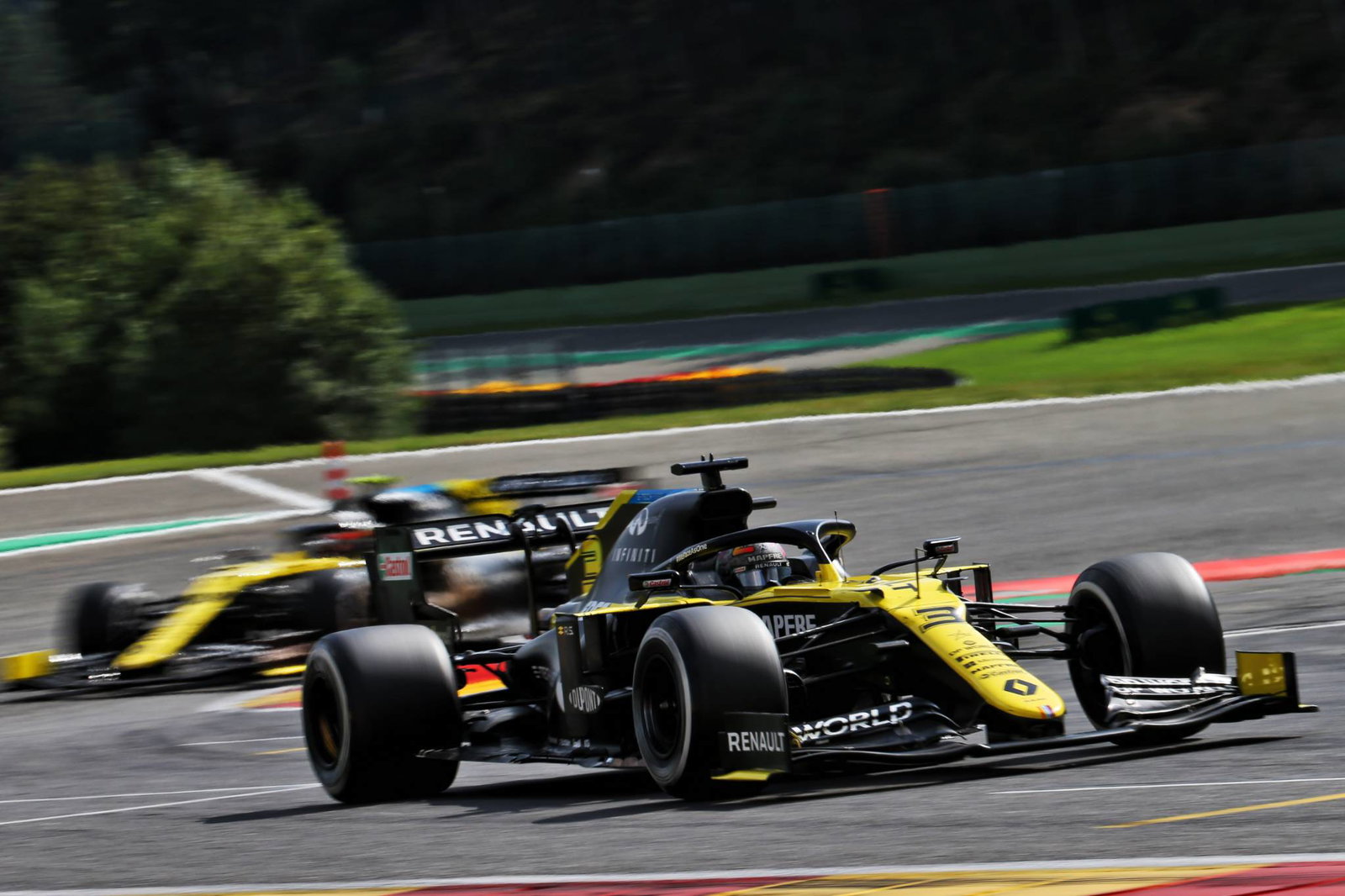 Lewis Hamilton cruises to Belgian F1 GP win ahead of Valtteri Bottas