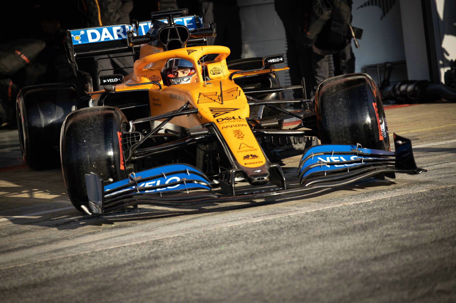 Tes F1 Barcelona 1 Hari 1 - Rabu pukul 13:00