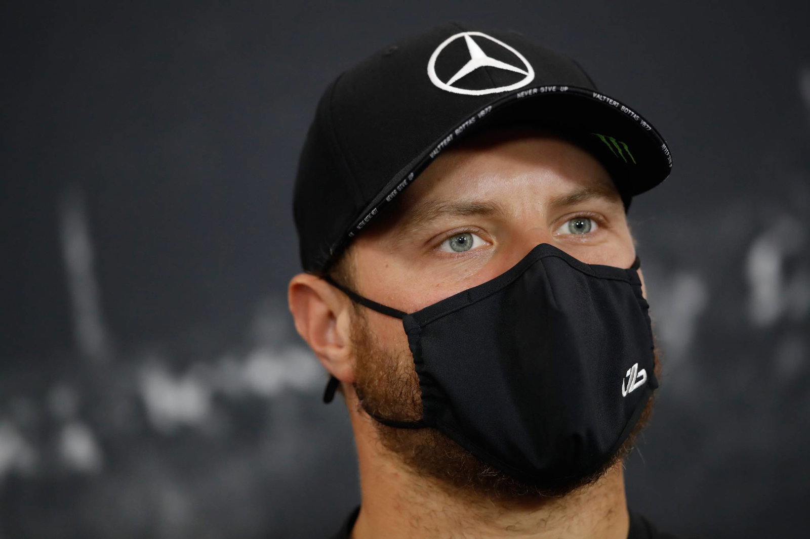 Verstappen: Red Bull F1 ‘overachieving’ by splitting two Mercedes