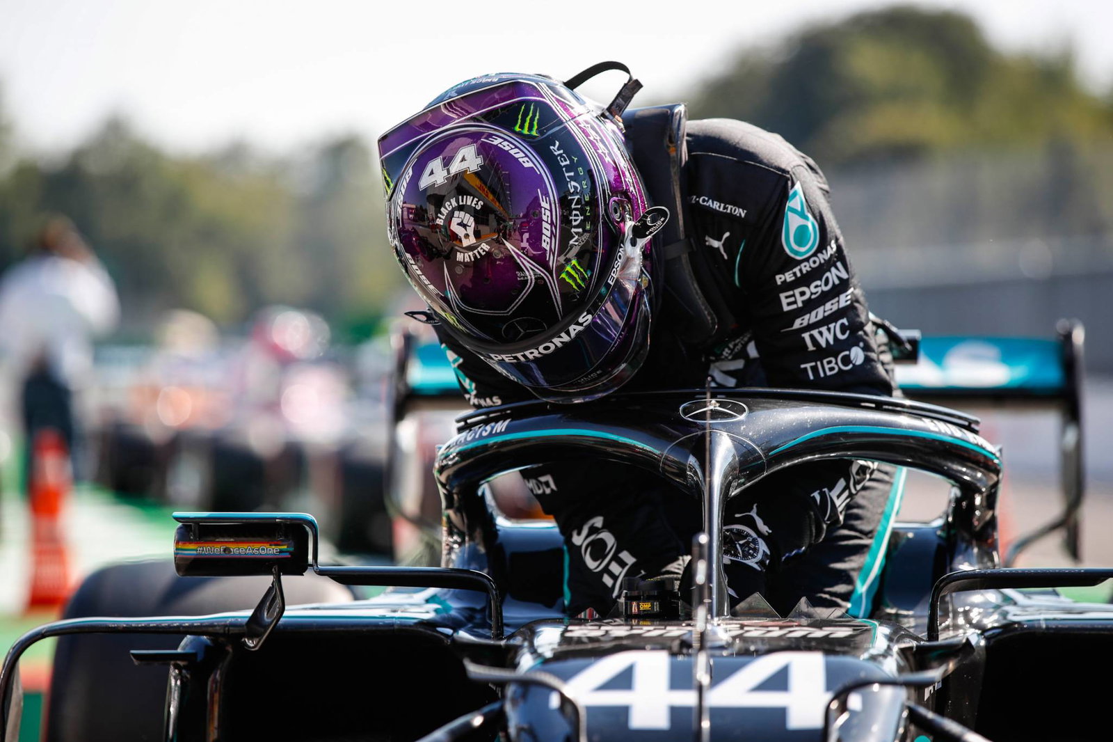 Toto Wolff mengatakan peran Mercedes F1 telah 'merugikan'