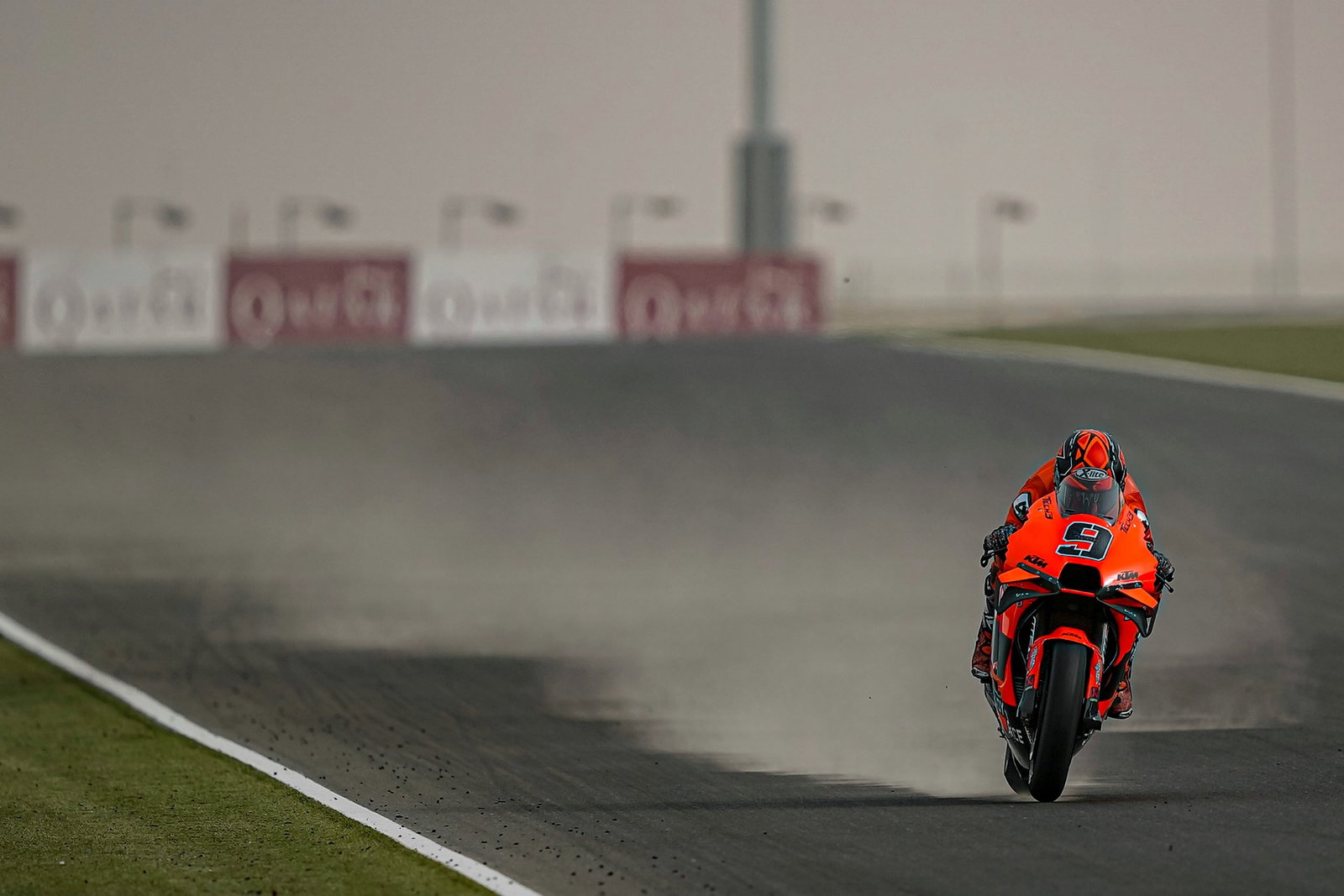 Qatar MotoGP Test: Brad Binder: It's sketchy as hell!