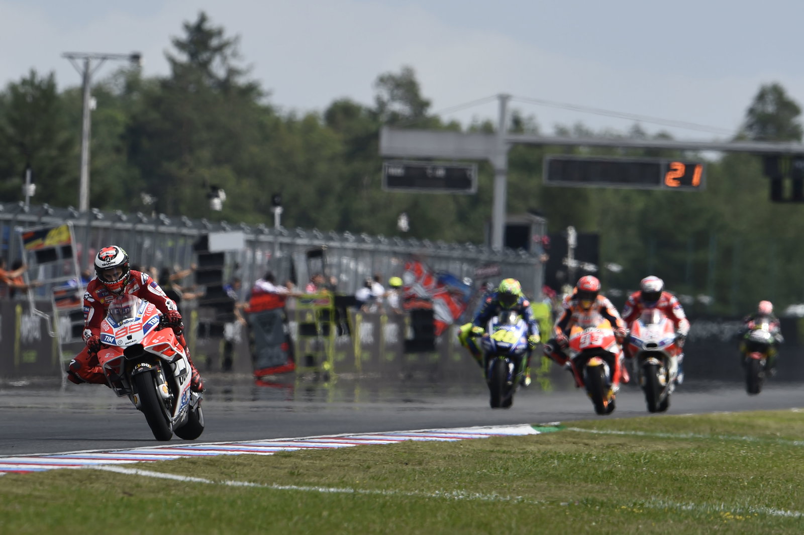 Brno MotoGP: Vinales: We are on the right path