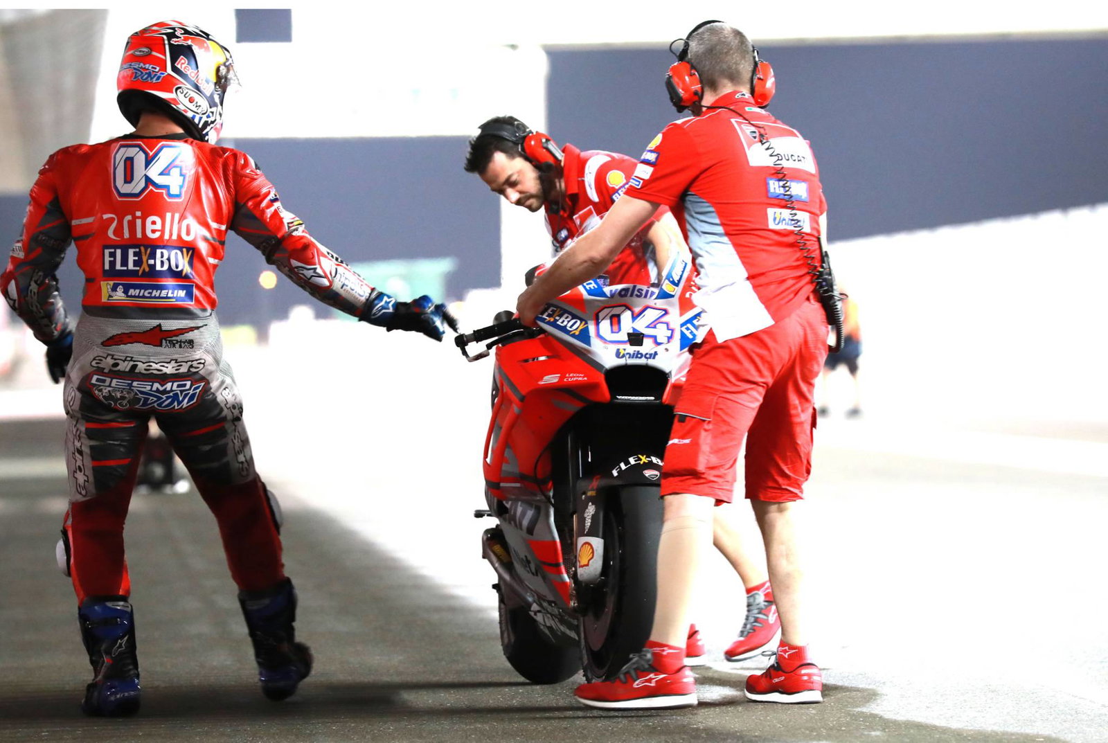 Video: Marquez, Pedrosa start tes MotoGP Qatar