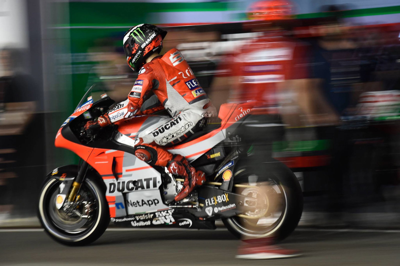MotoGP: Alex Criville: Marquez v Dovi for title, Rins race win?