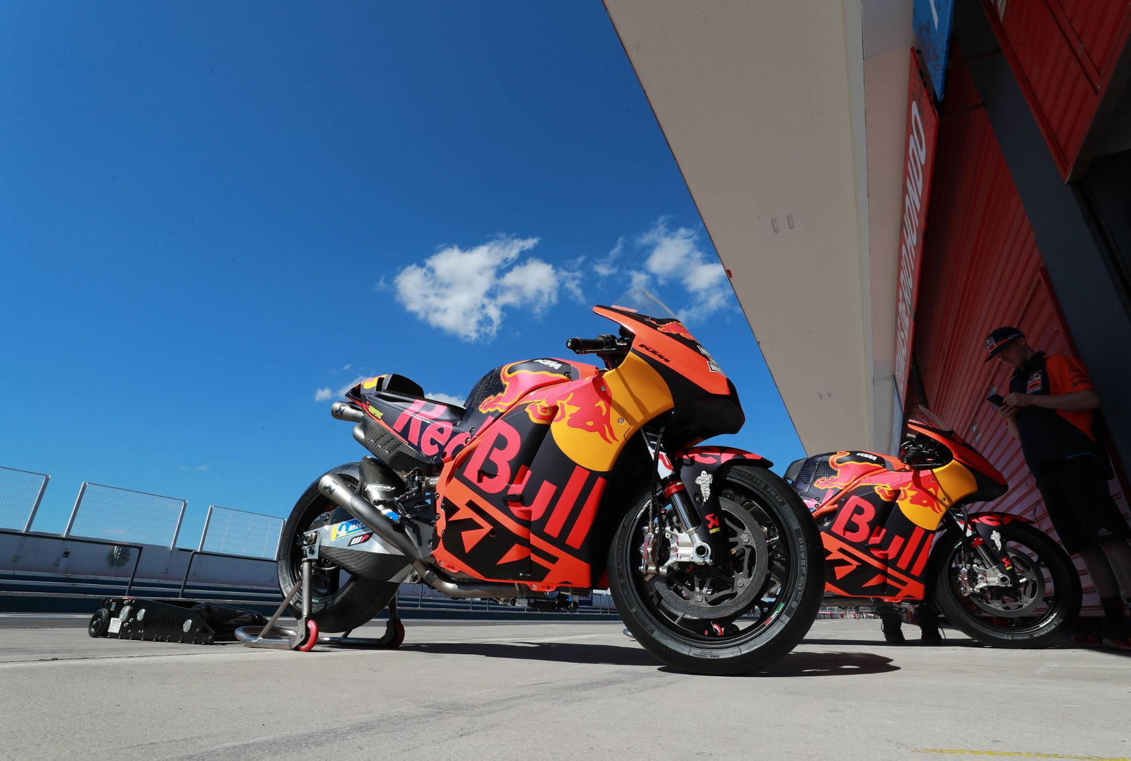 Gosip: Loris Baz mendapat panggilan KTM MotoGP?