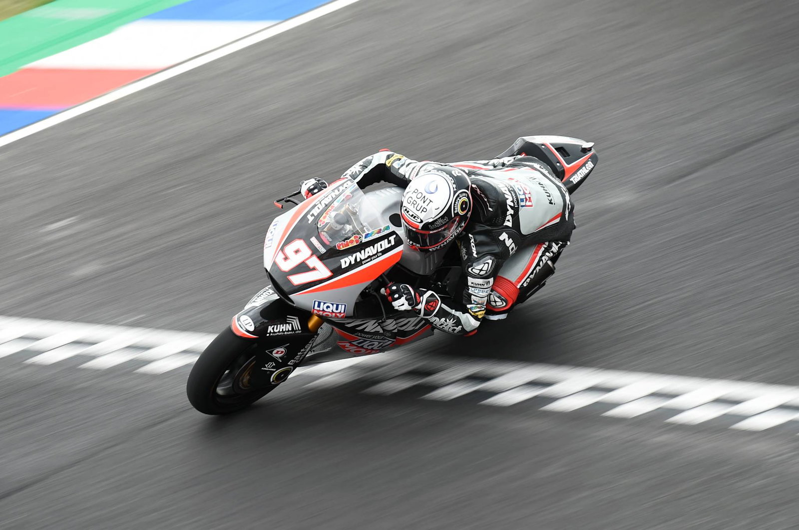 Moto2 Argentina: Vierge braves the rain to snatch late pole