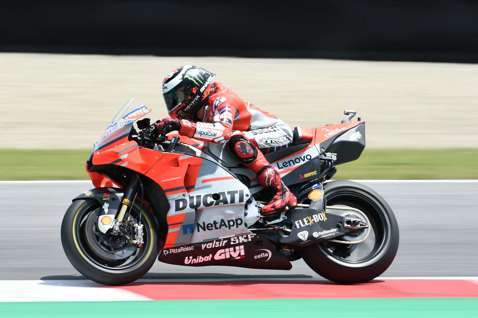 Mugello MotoGP: Trademark Lorenzo ride delivers maiden Ducati win