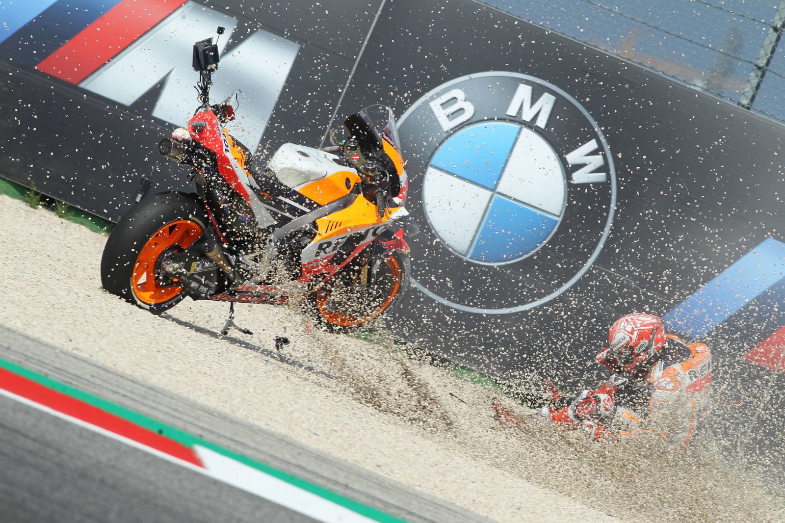 Lorenzo ‘fast, competitive and confident’ after dominant pole