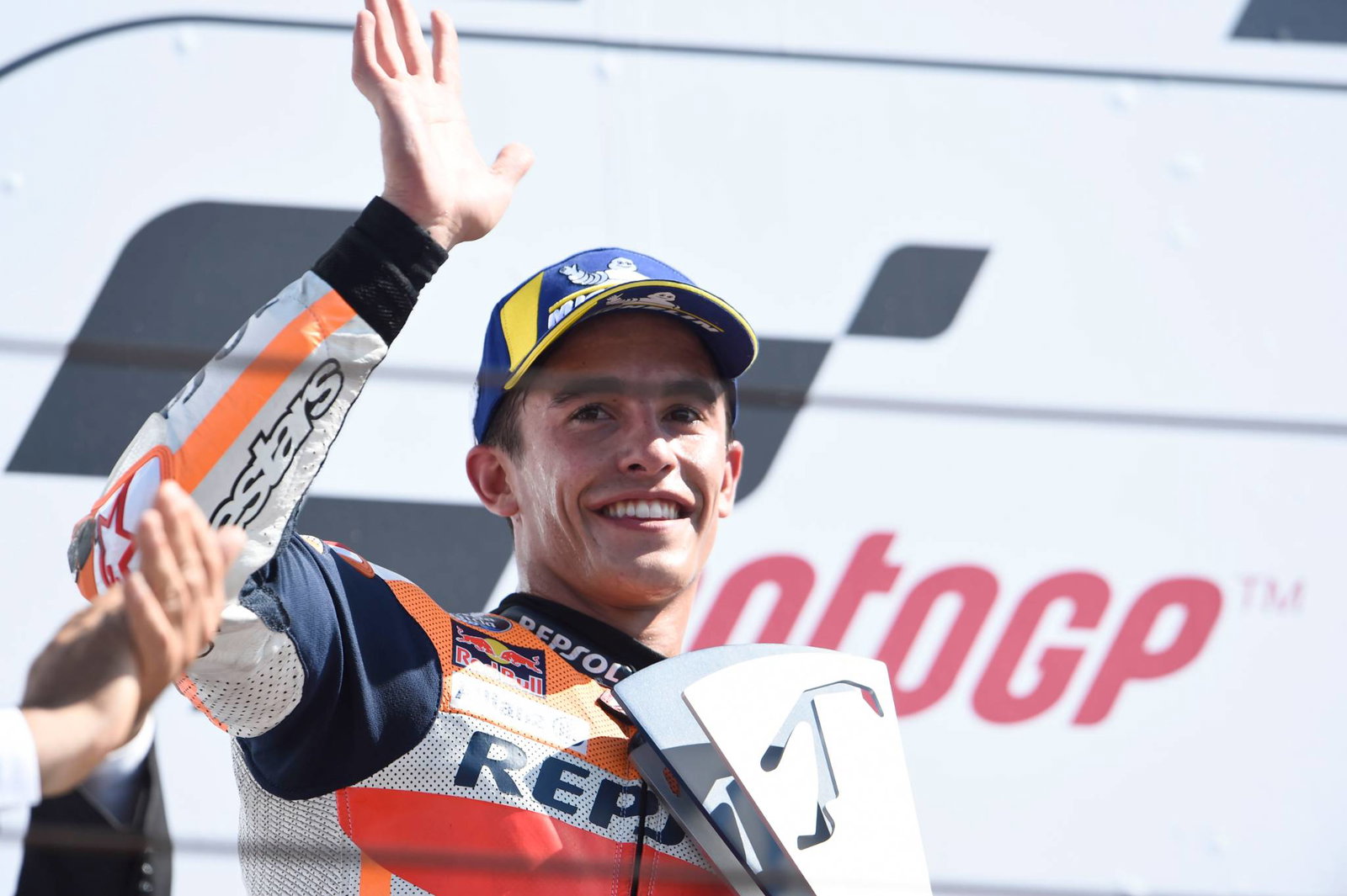 MotoGP: Espargaro 'disappointed' to be fast on 2017 Aprilia return