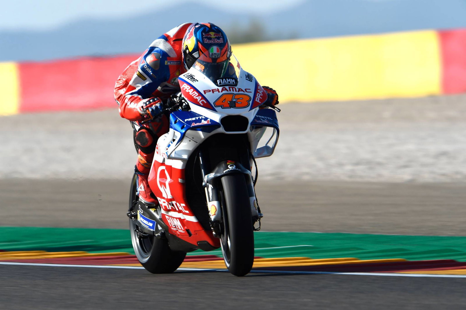 MotoGP: Vinales tenth, ‘struggling so much’