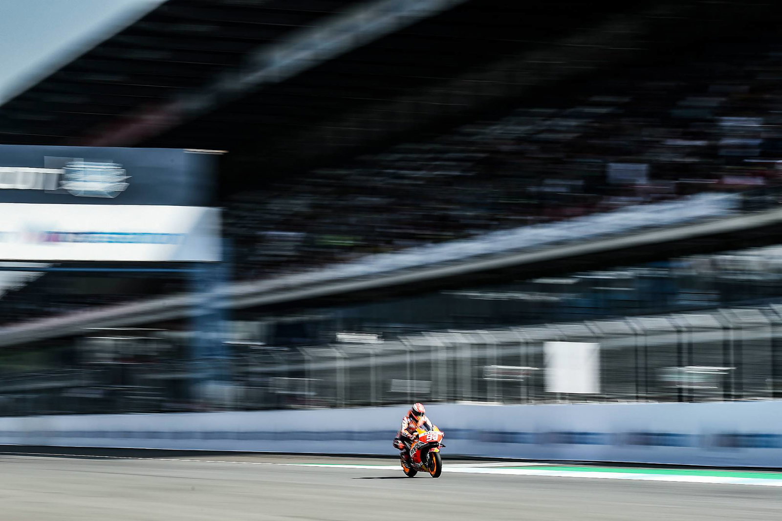 MotoGP Thailand: Cedera pergelangan tangan membuat Lorenzo 'khawatir' terhadap Jepang