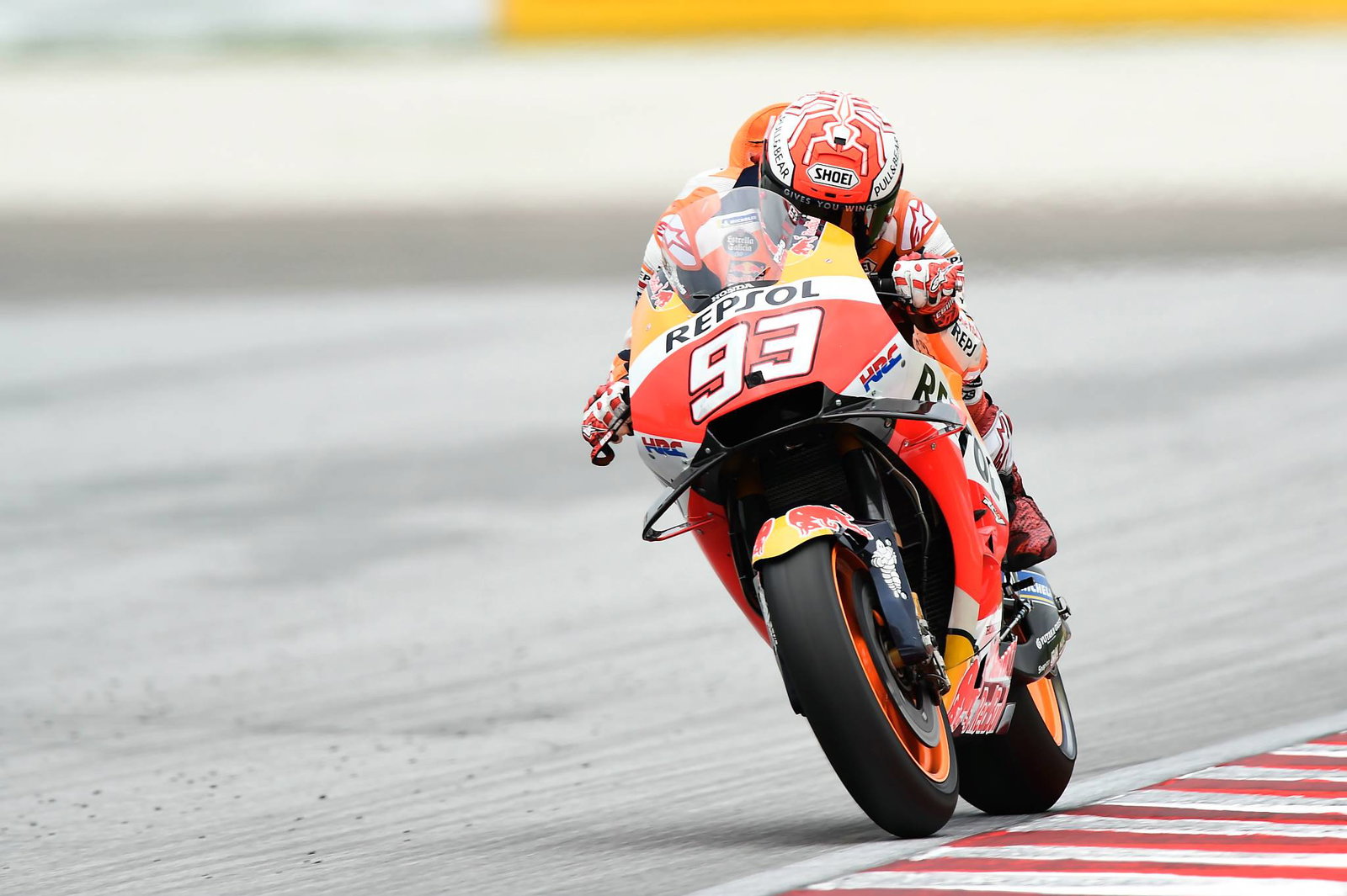 Malaysian MotoGP: Marquez eases to Sepang win following Rossi fall