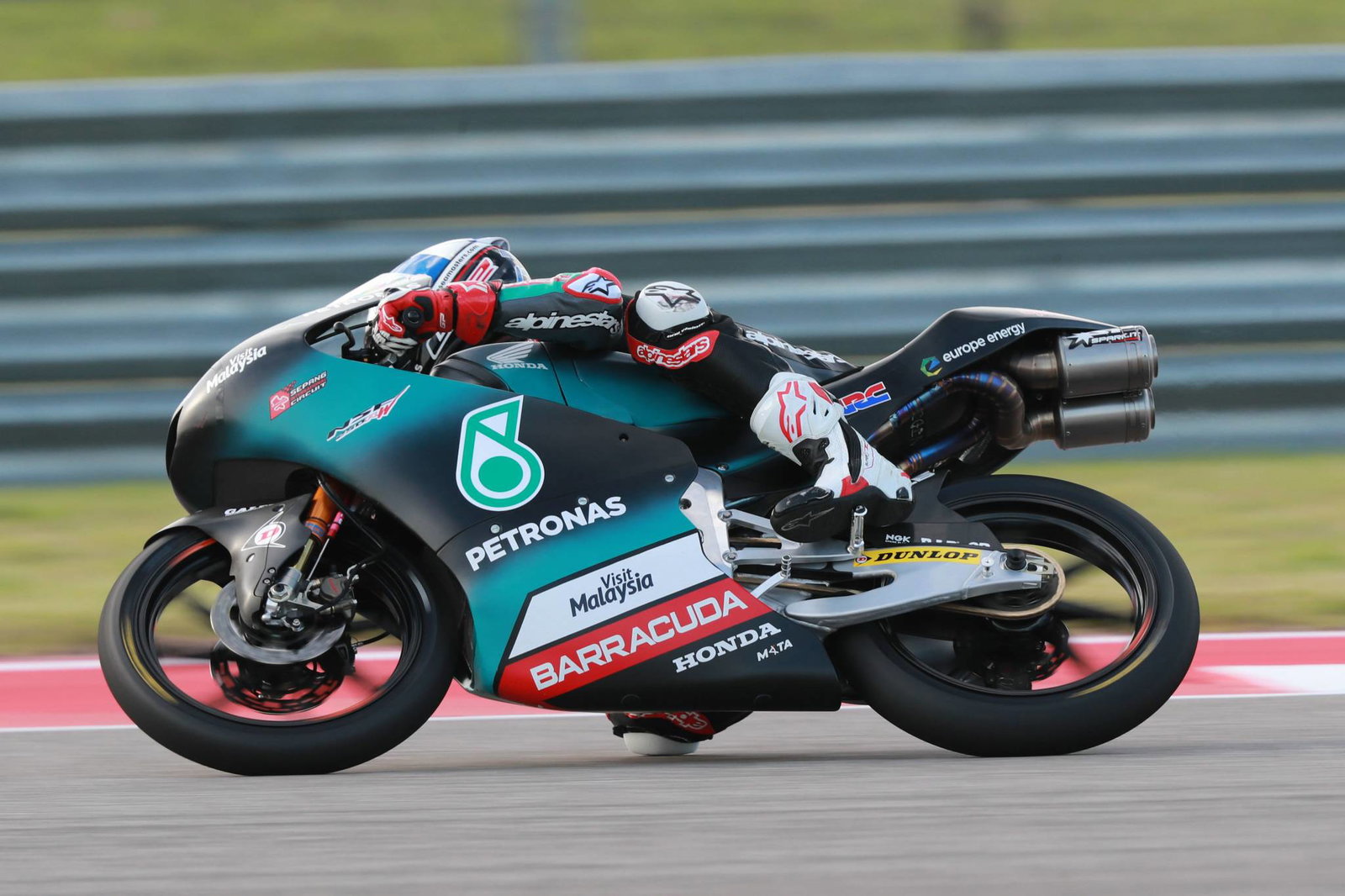 Moto3 Austin: Canet in the clear after last lap scrap for COTA victory