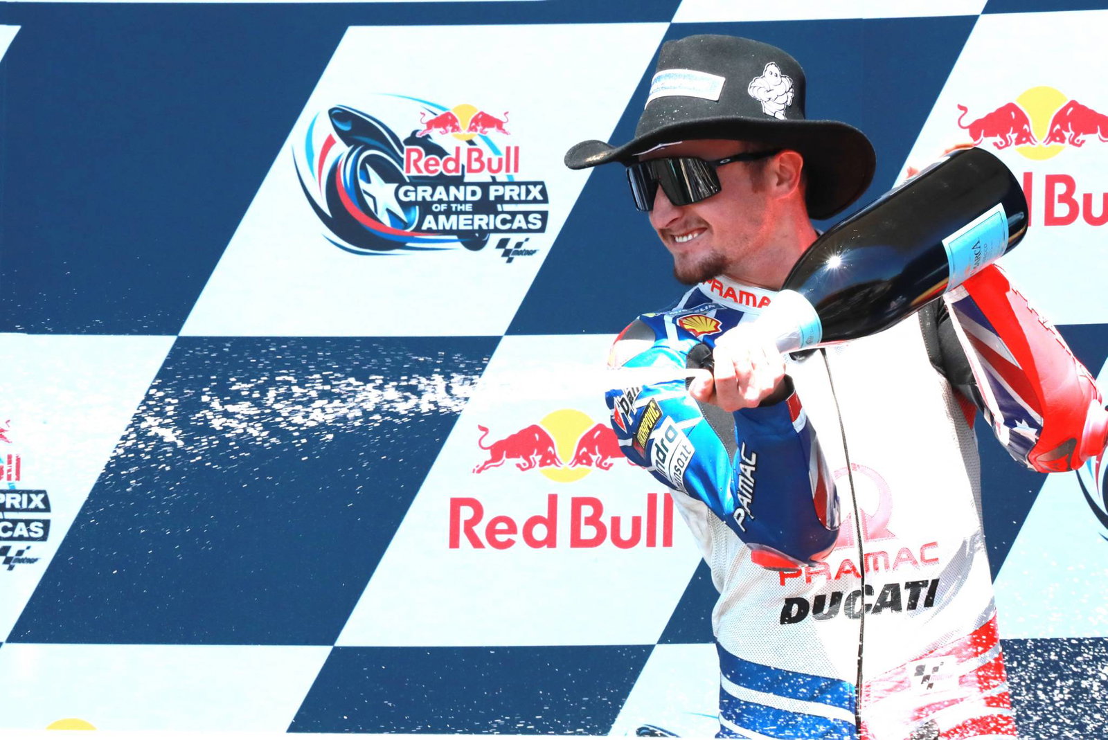 Austin: Rossi 'very sorry' as COTA win slips away