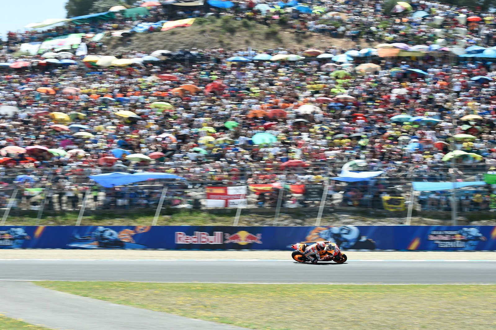 Masks at Misano as MotoGP test begins