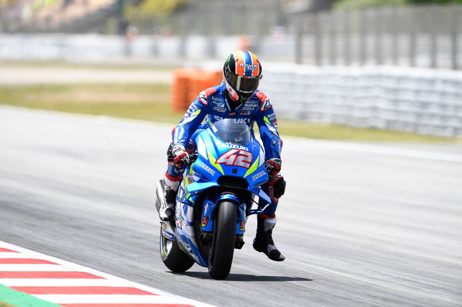 Catalunya: Rossi fought to have 'car park' corner removed