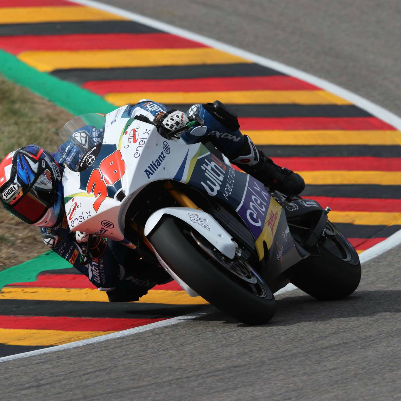 125: Terol loses second.