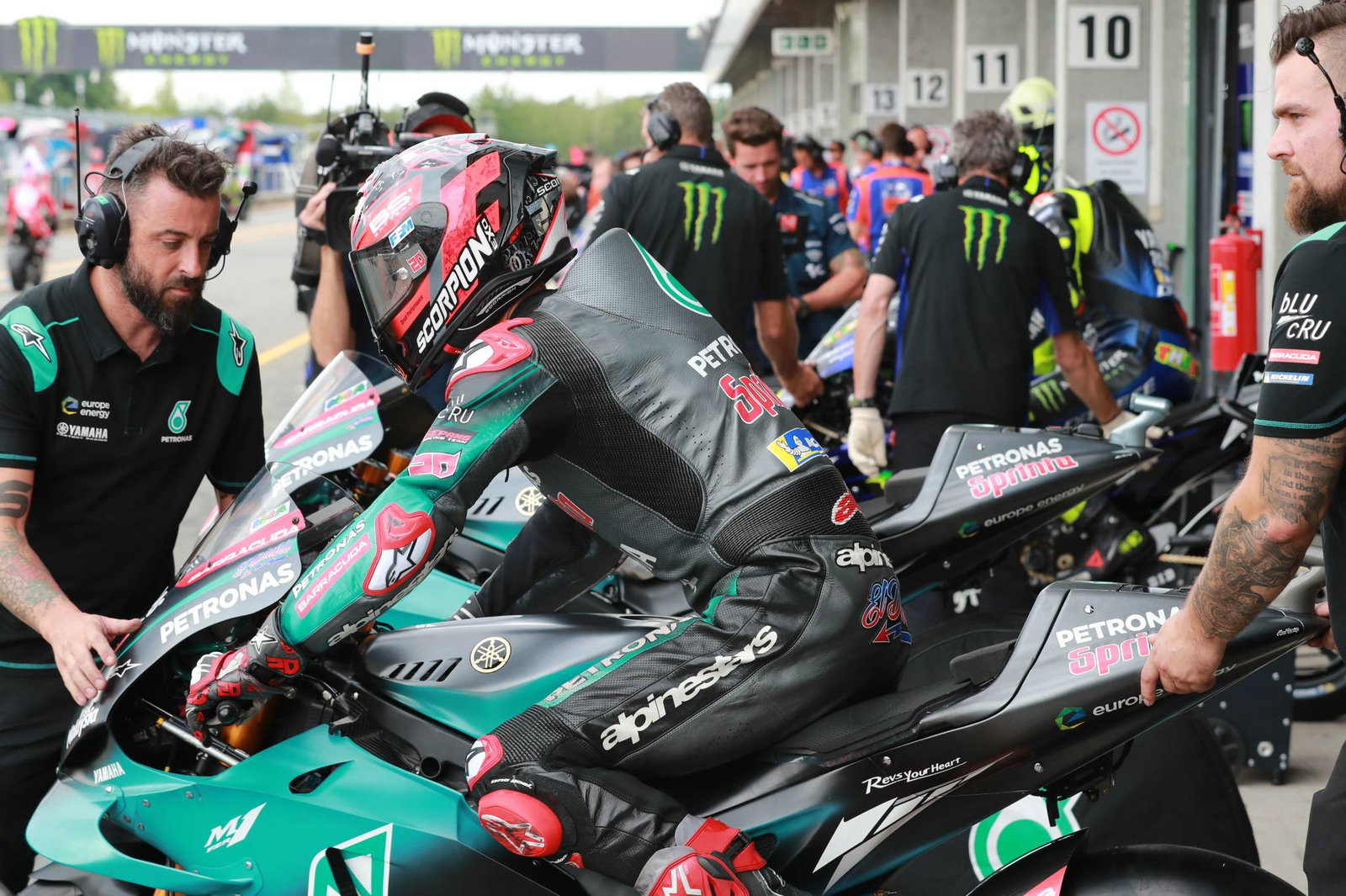 Brno: Miller: The front tyre light was on…