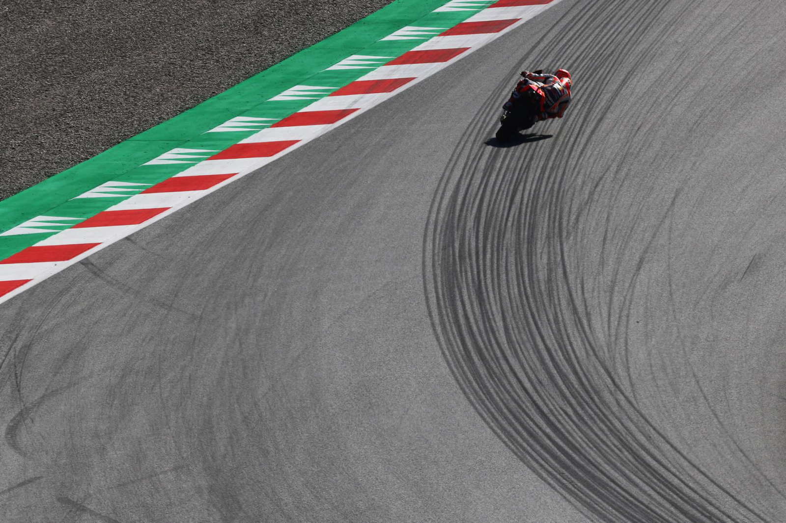 Marquez dominates to take MotoGP pole position record in Austria