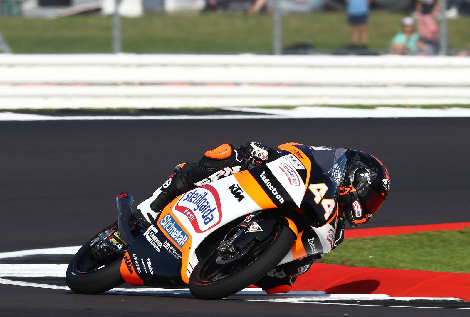 Moto3 Silverstone: Arbolino maintains control with record pole