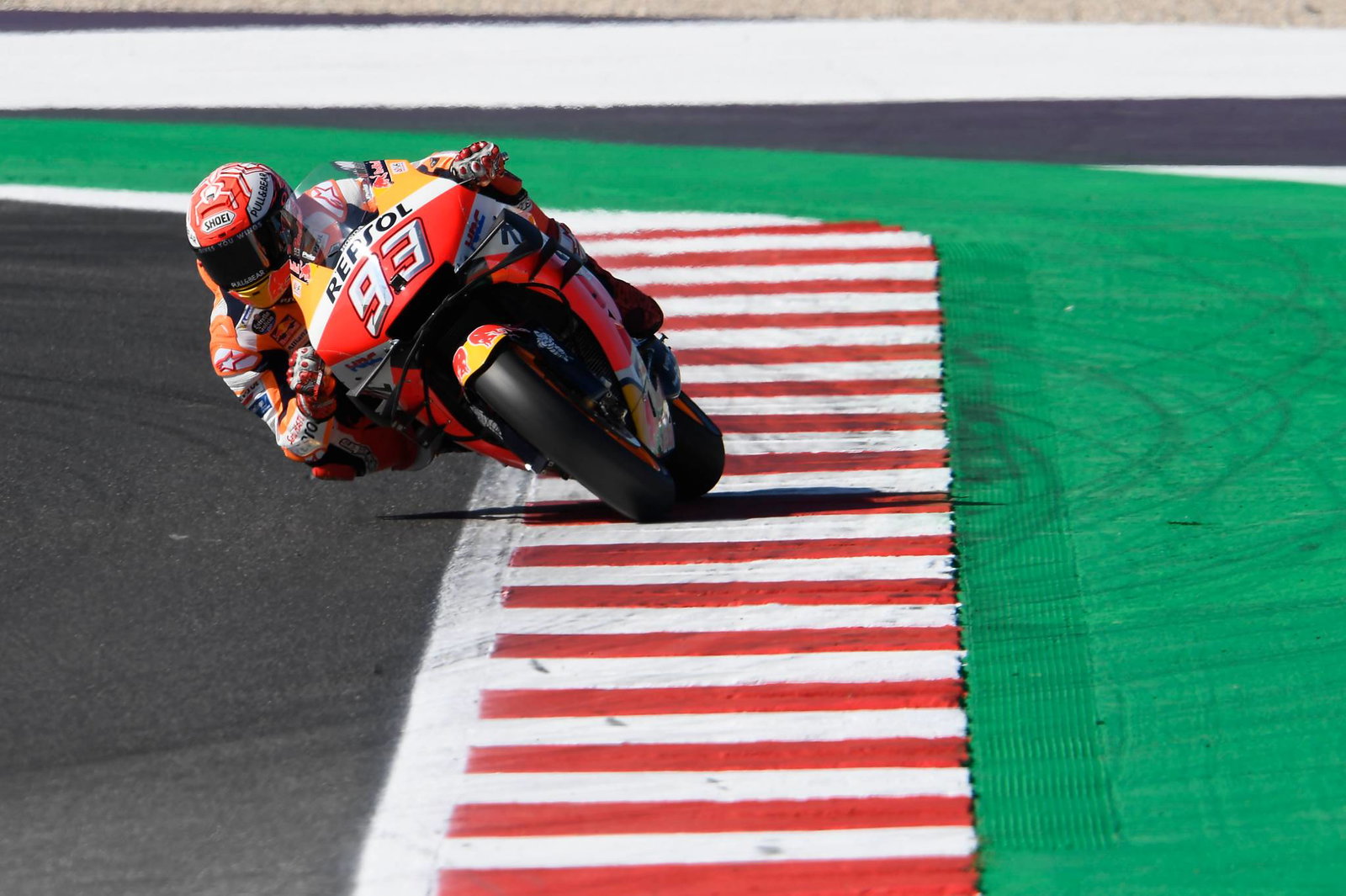 Dovizioso: Riders need open mind to switch MotoGP manufacturers