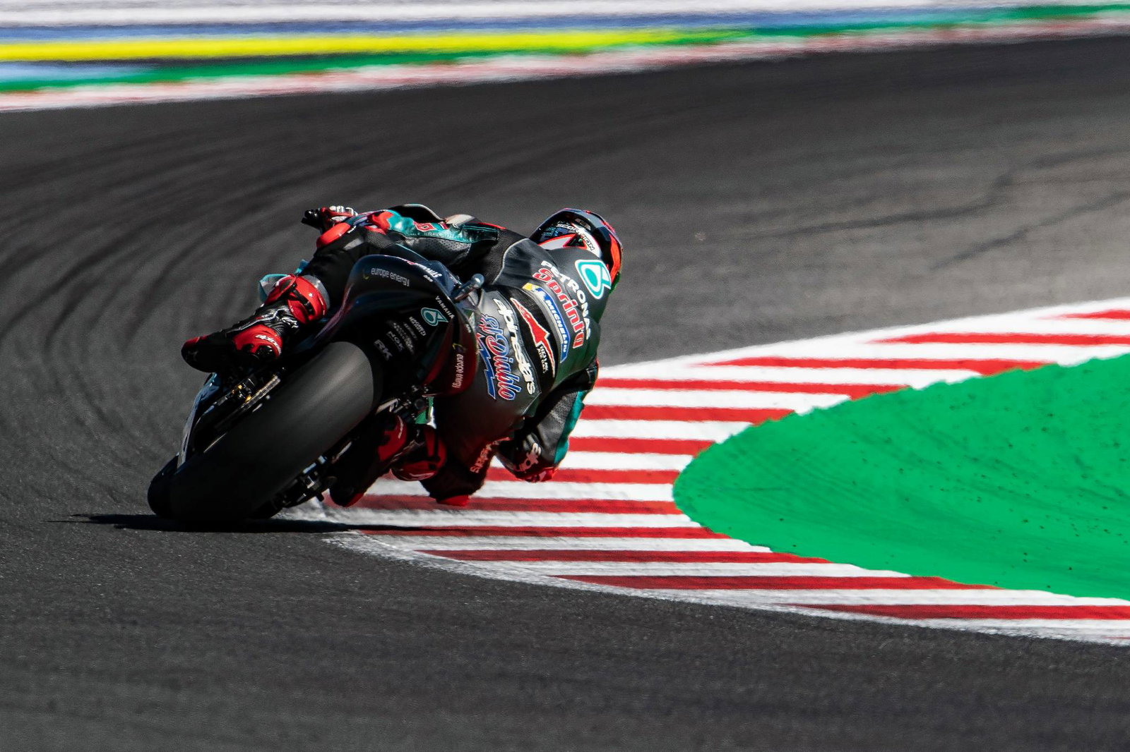 Dovizioso ‘stays calm’ to ‘recover big gap’