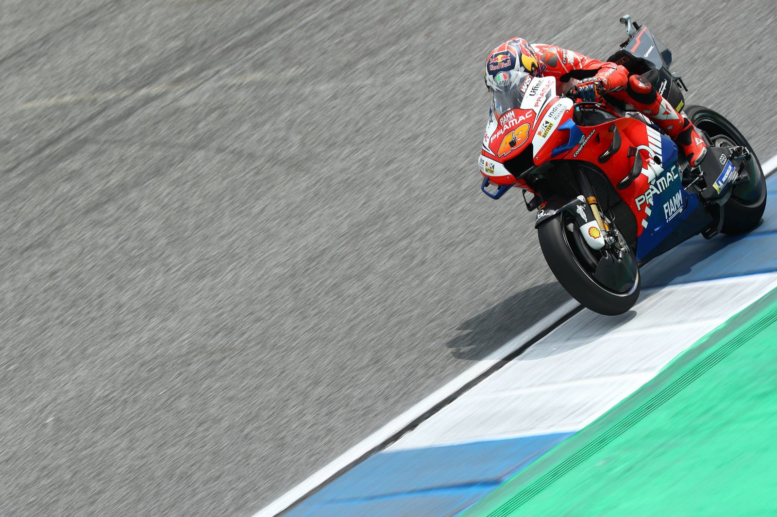 Quartararo takes Thailand MotoGP pole, Marquez, Rossi fallers