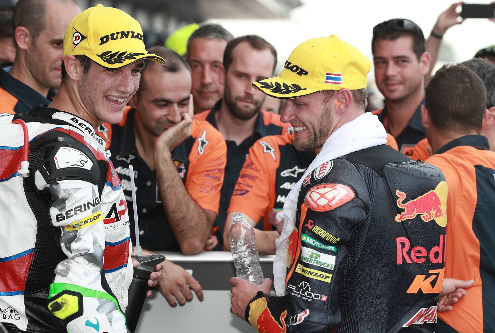 Jepang: Rossi: Kekacauan awal, kecelakaan di akhir 'balapan sulit'