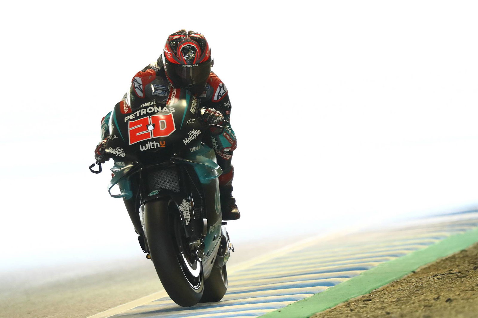 Quartararo fights back against Vinales as Yamaha impress at Motegi