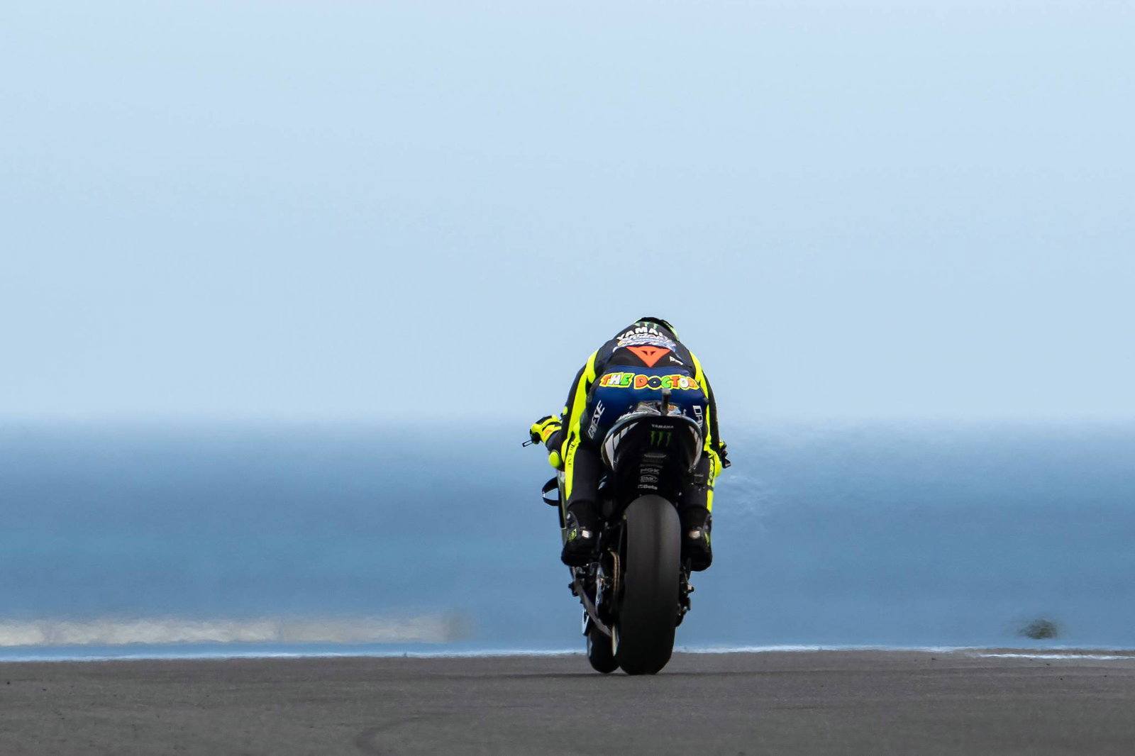 Dovizioso: Most riders would have to take risk without control