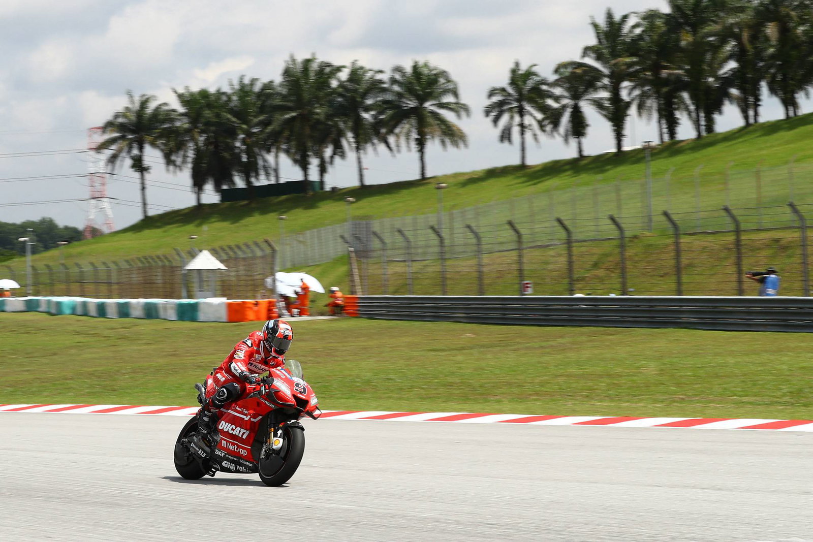 Sepang: Crutchlow: I’m consistent but consistently not fast enough