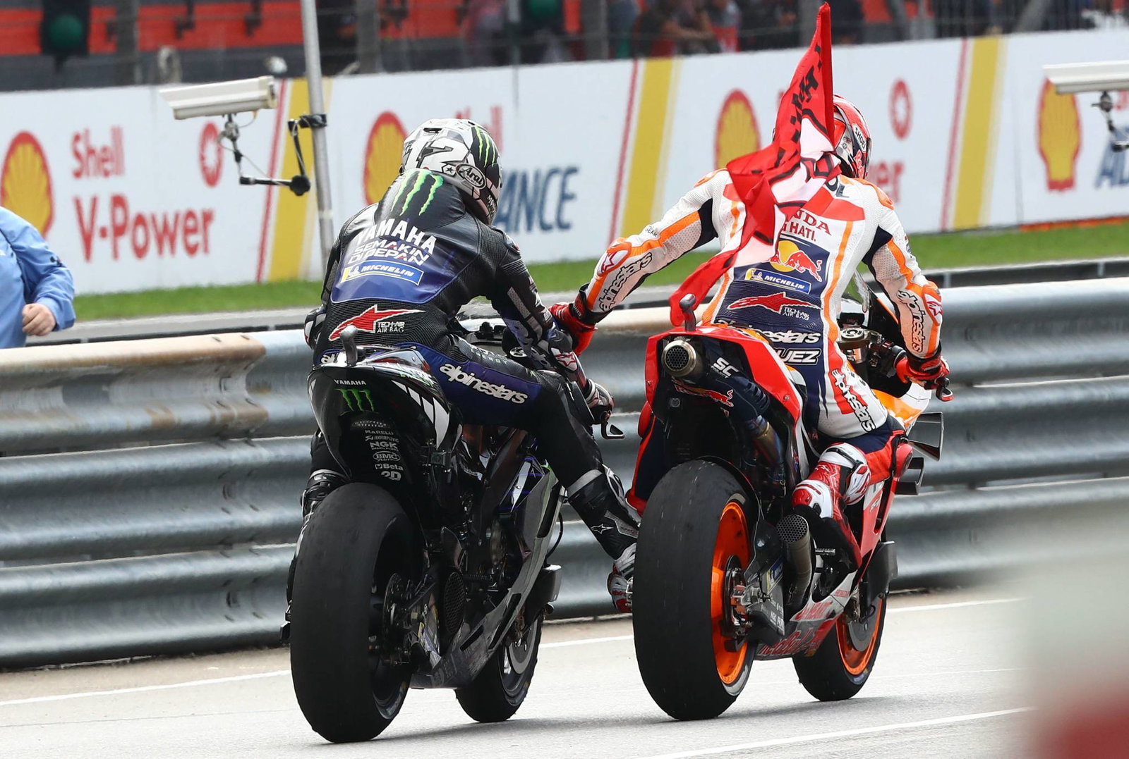 Marquez shows his two sides at Sepang