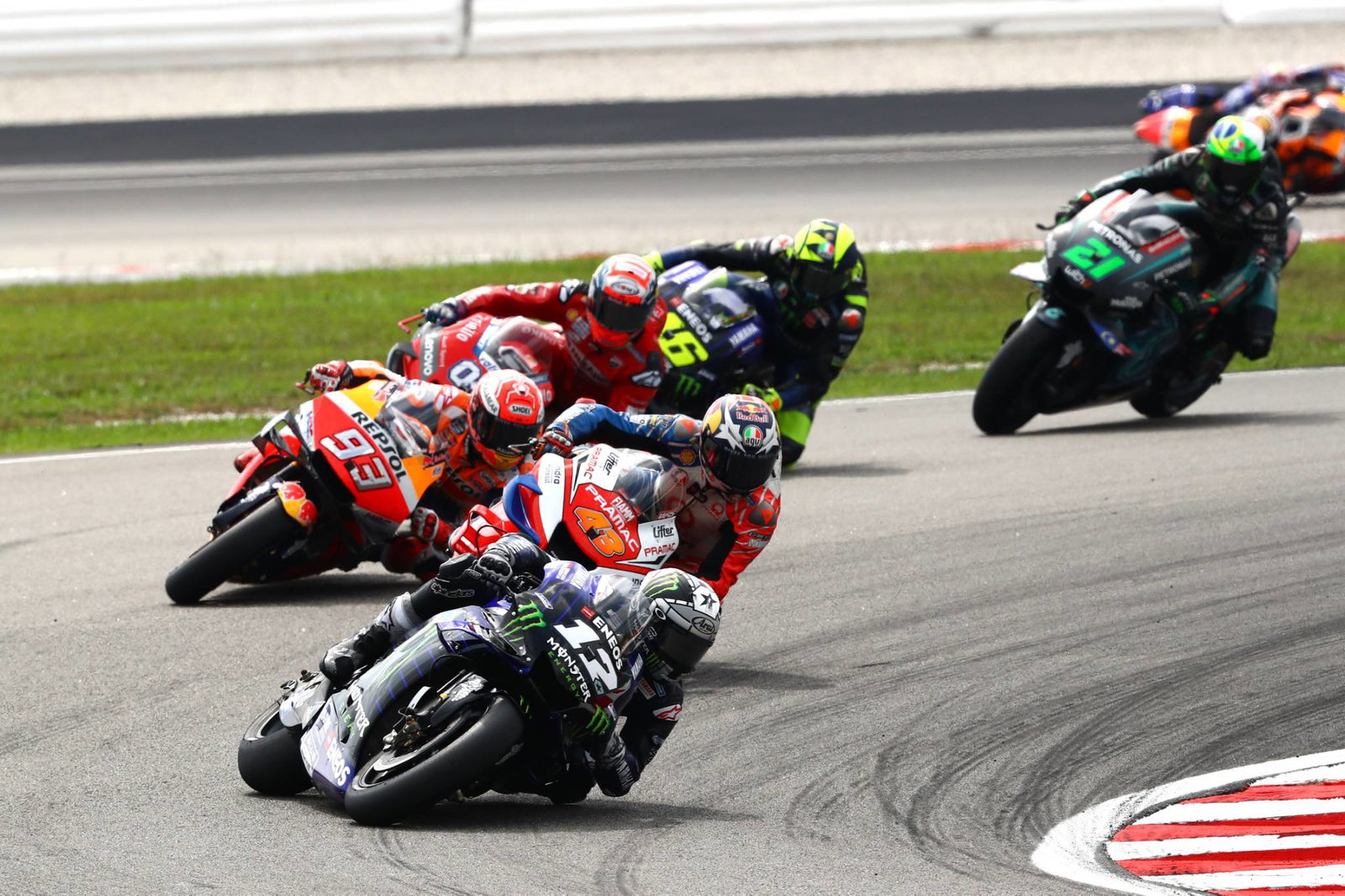 Vinales meninggalkan Marquez untuk kemenangan MotoGP Malaysia