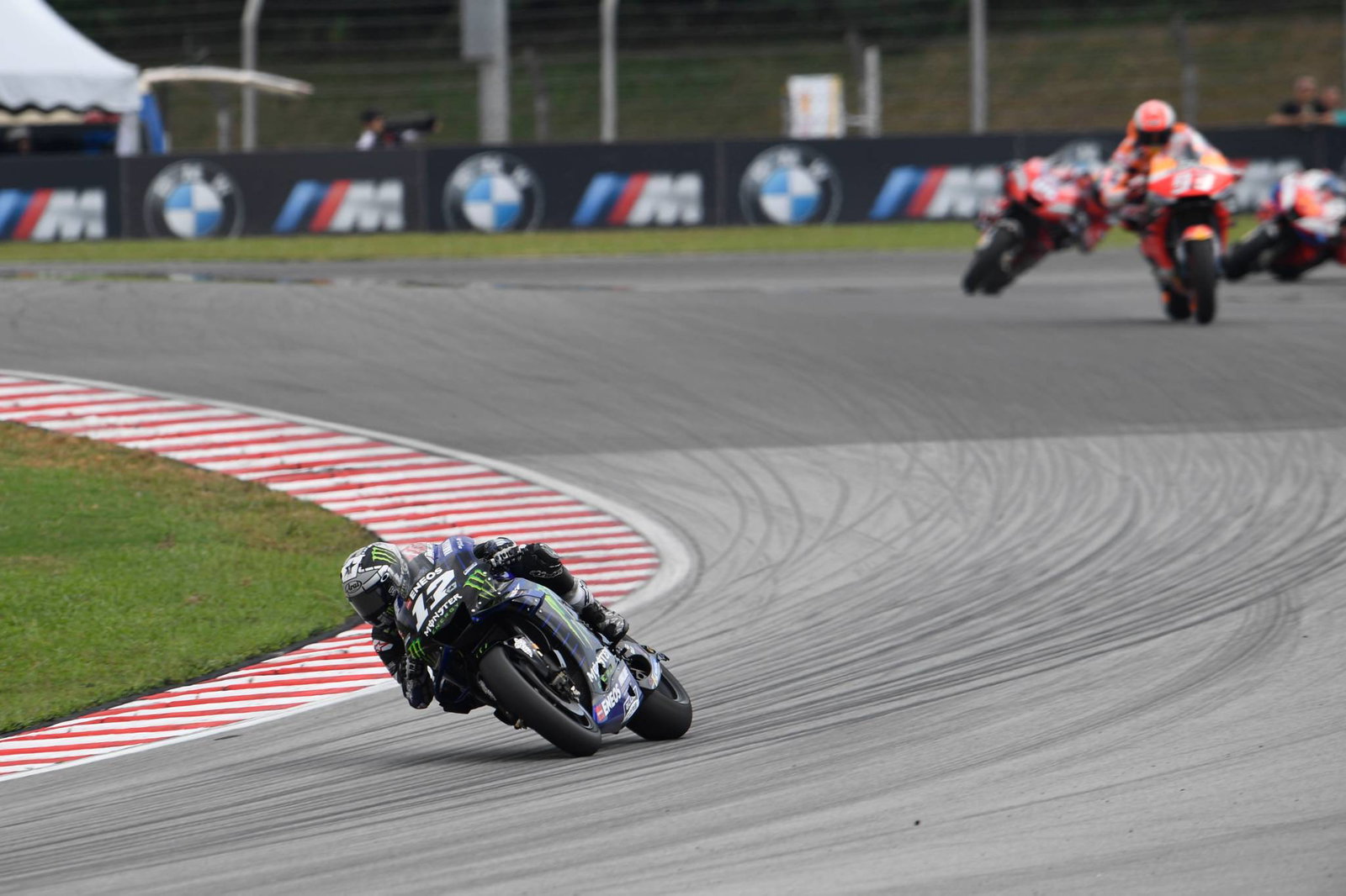 Sepang: Vinales menjaga kecepatan 