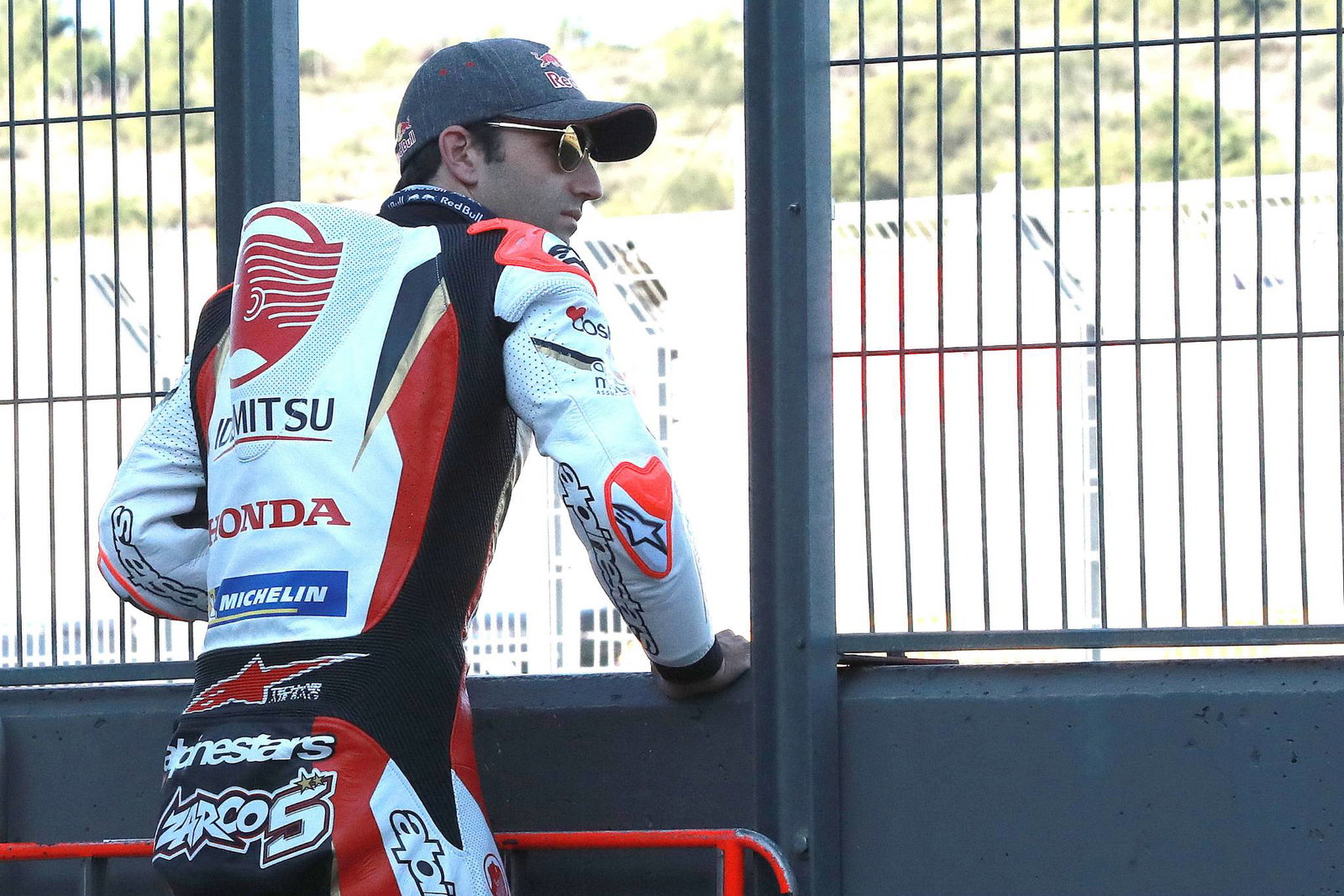 Moto2 Valencia: Navarro membawa pulang tiang dengan gaya