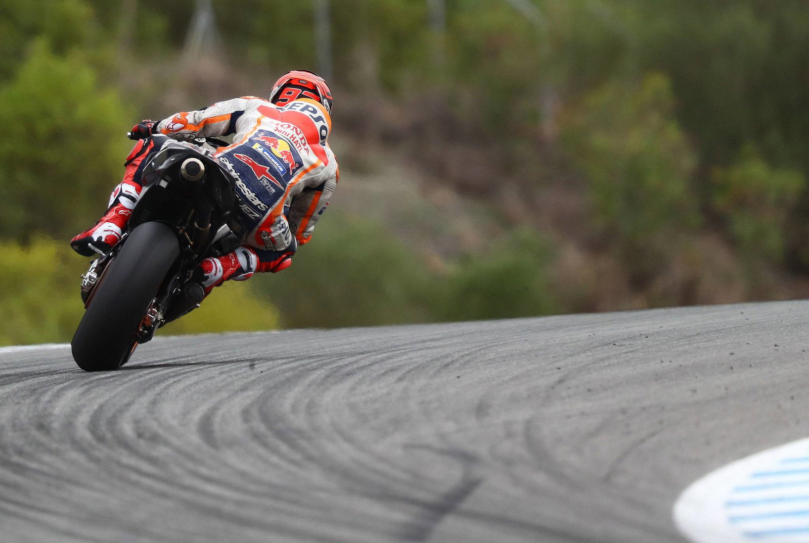 Rossi seeking more power, smooth delivery